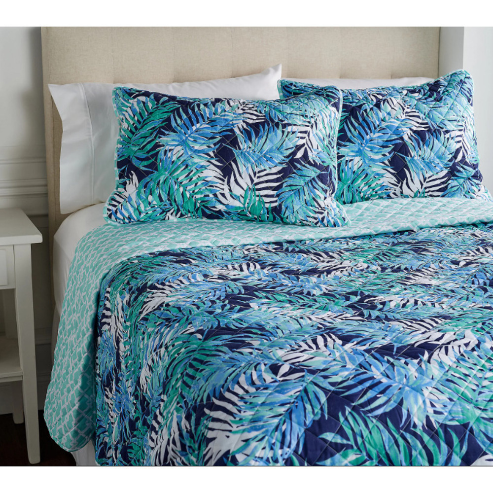 Home Reflections Tropical Collection Quilt Set Navy Palm